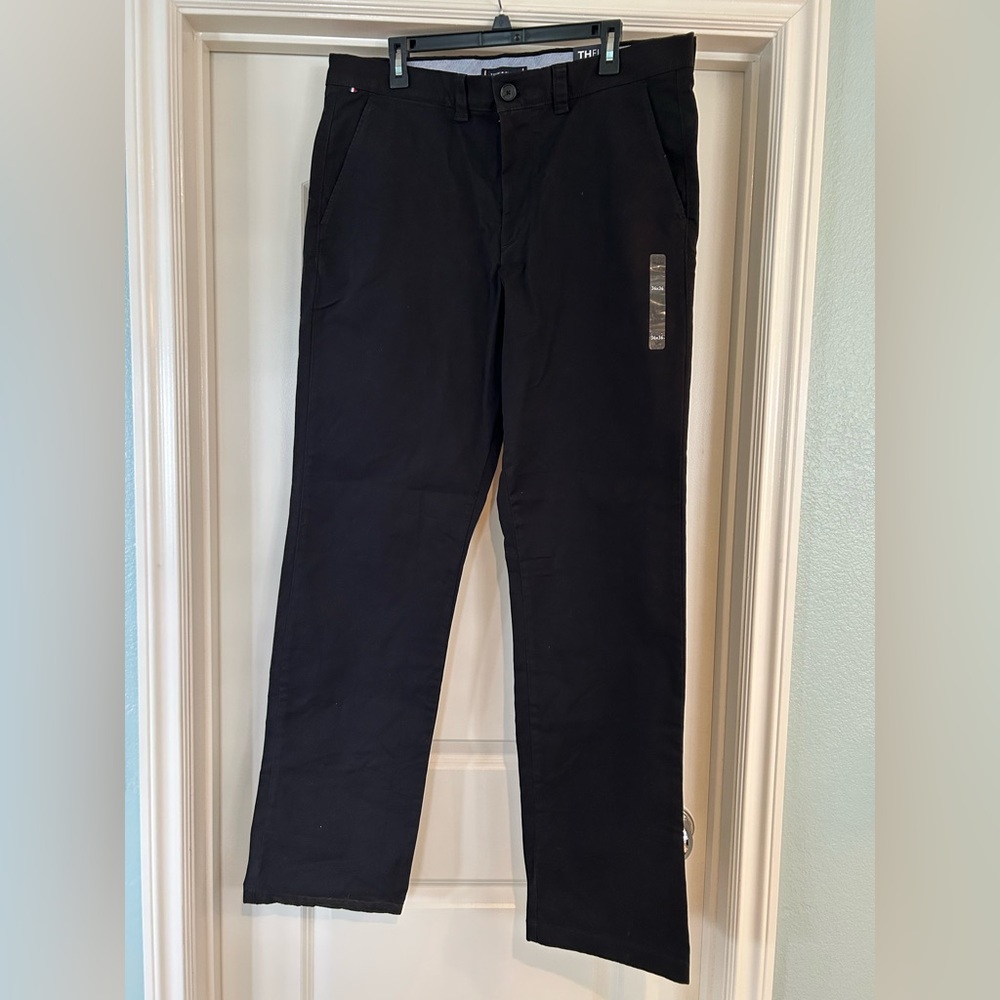Tommy Hilfiger Men's Black Chinos